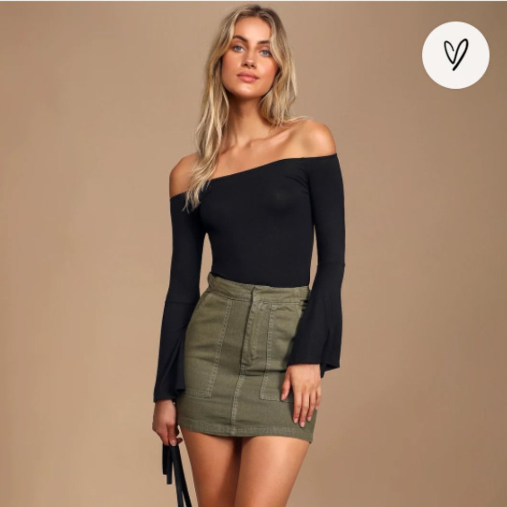 NWT Lulus Flirt Factor Black Off-the-Shoulder Top